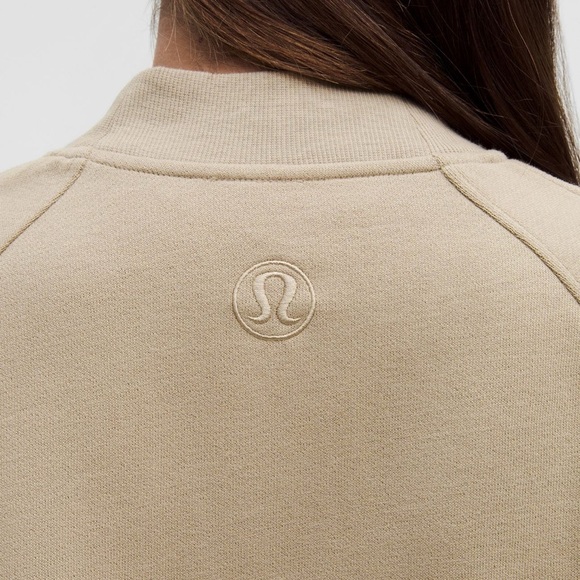 Lululemon Scuba Oversized Collegiate Jacket Women's Tan Bomber XS oversized - Picture 3 of 11